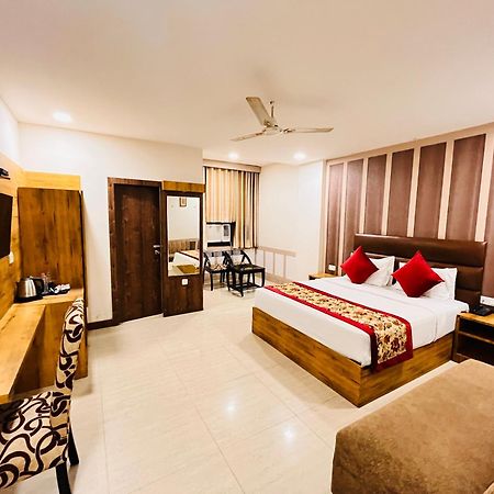 Ashoka Hotel Karol Bagh Delhi 뉴델리 외부 사진