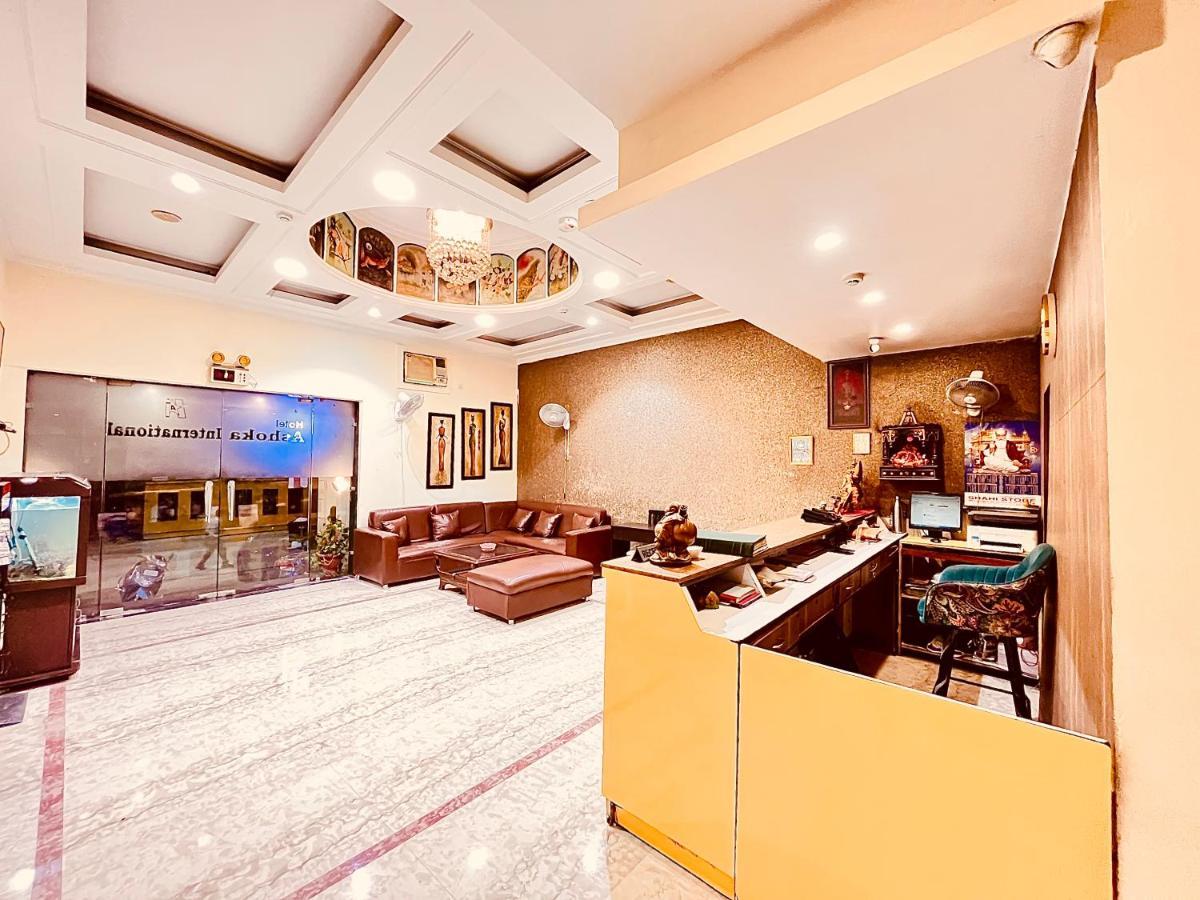 Ashoka Hotel Karol Bagh Delhi 뉴델리 외부 사진
