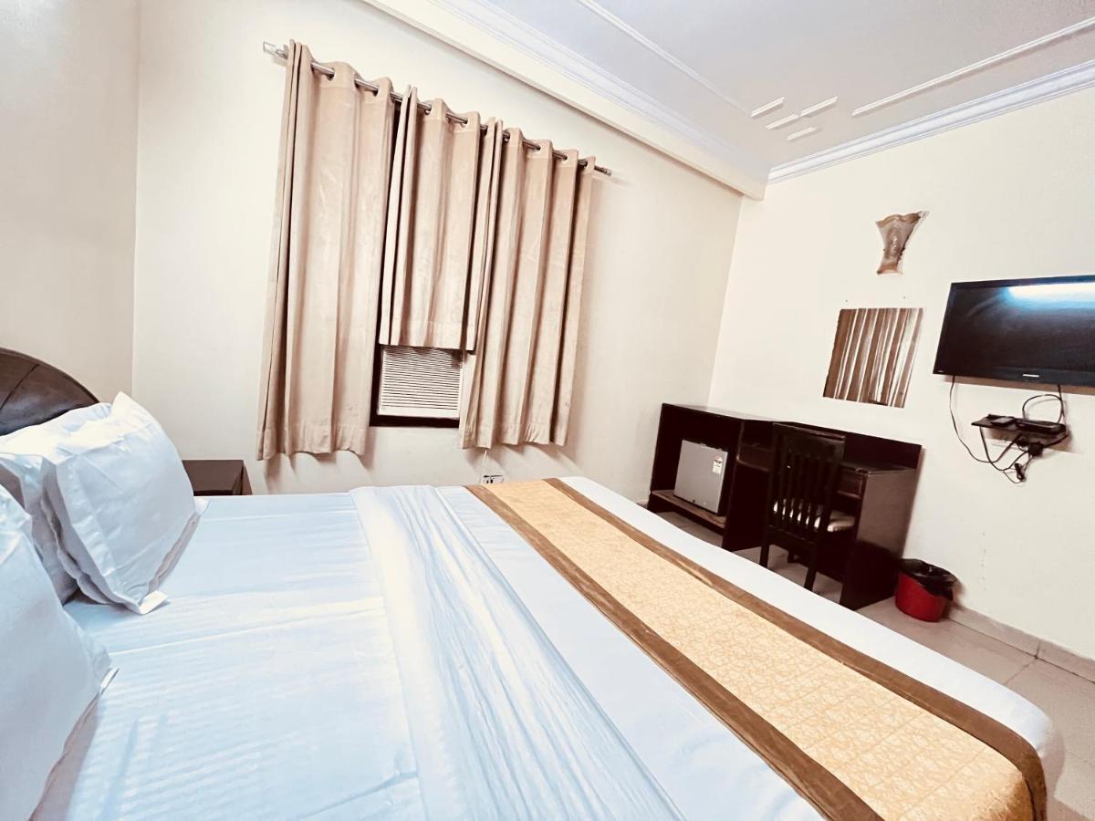 Ashoka Hotel Karol Bagh Delhi 뉴델리 외부 사진
