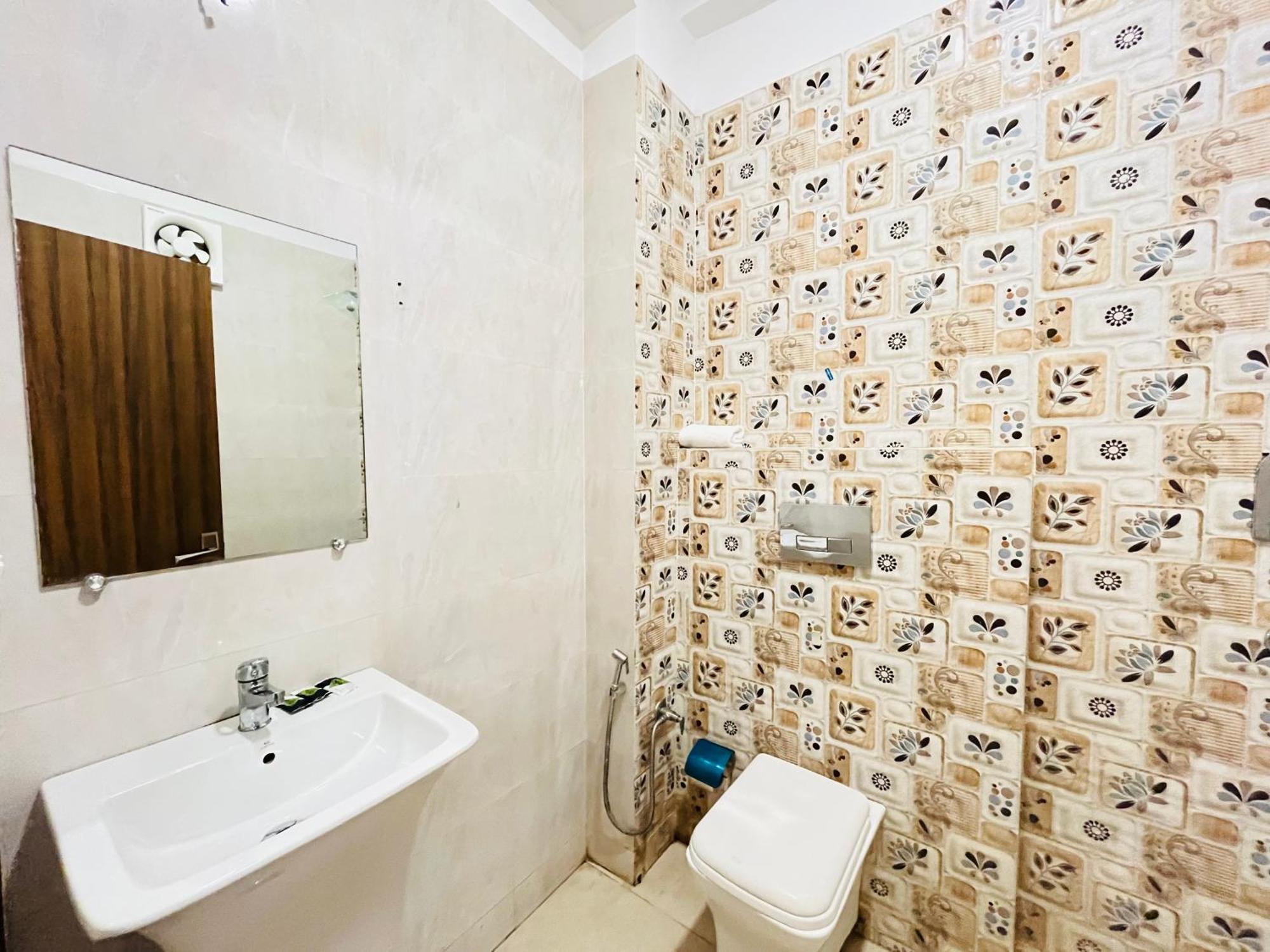 Ashoka Hotel Karol Bagh Delhi 뉴델리 외부 사진