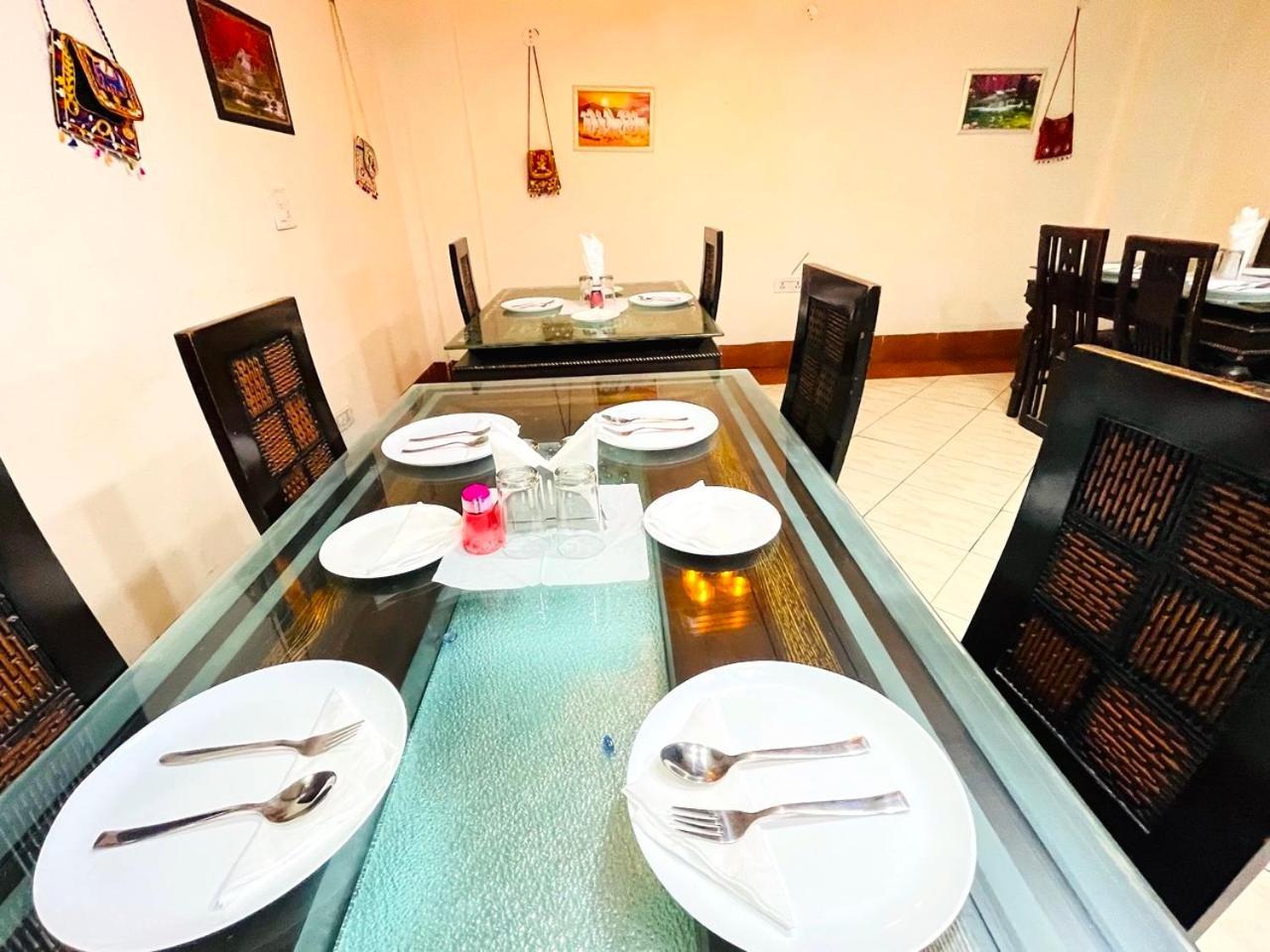 Ashoka Hotel Karol Bagh Delhi 뉴델리 외부 사진